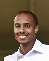  Jolyon Thomas