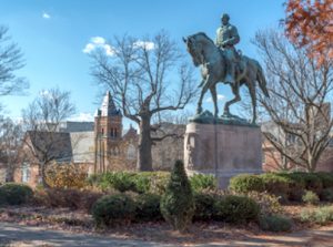 Color photo of the Robert E. Lee Monument in Charlottesville